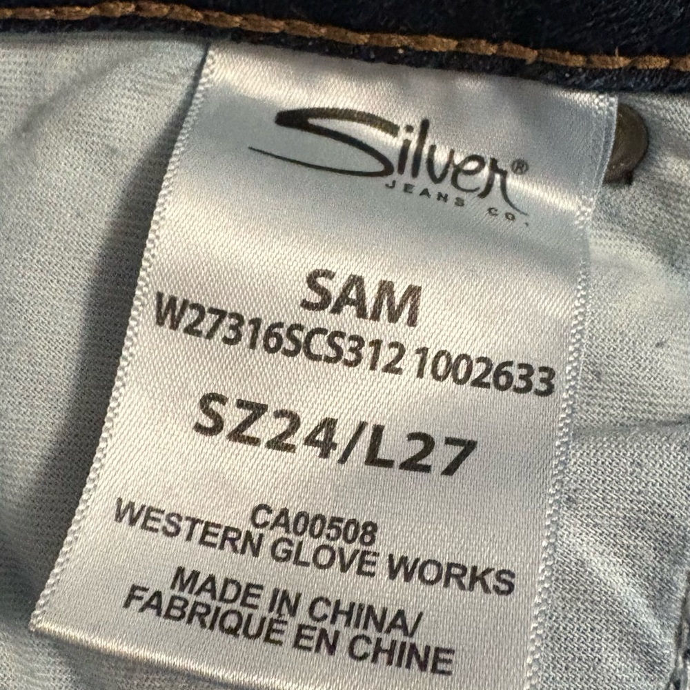 Silver Jeans Women’s SAM Distressed Jeans Plus Size 24 - Picture 2 of 12